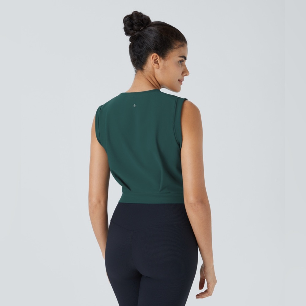 ⭐️PROMOTIONAL⭐️ Patitoff Flow Pet Hair Resistant Sleeveless Cropped Tank‎ Top - Picture 3 of 7